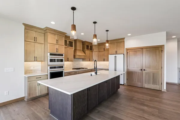 $898,900 | 2034 Highland Way, Yorkville, WI 53177