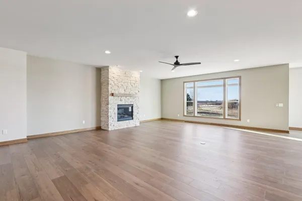 $898,900 | 2034 Highland Way, Yorkville, WI 53177