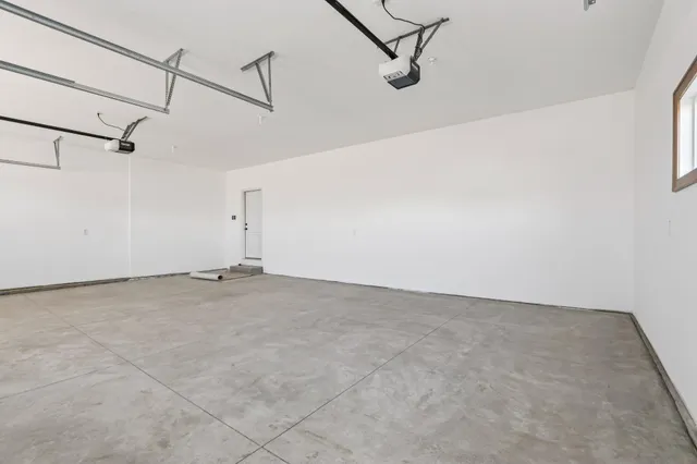 $898,900 | 2034 Highland Way, Yorkville, WI 53177