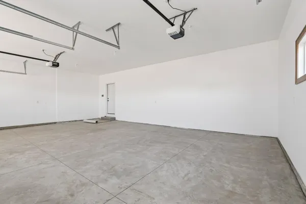 $898,900 | 2034 Highland Way, Yorkville, WI 53177