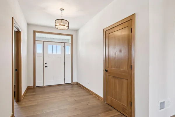 $898,900 | 2034 Highland Way, Yorkville, WI 53177