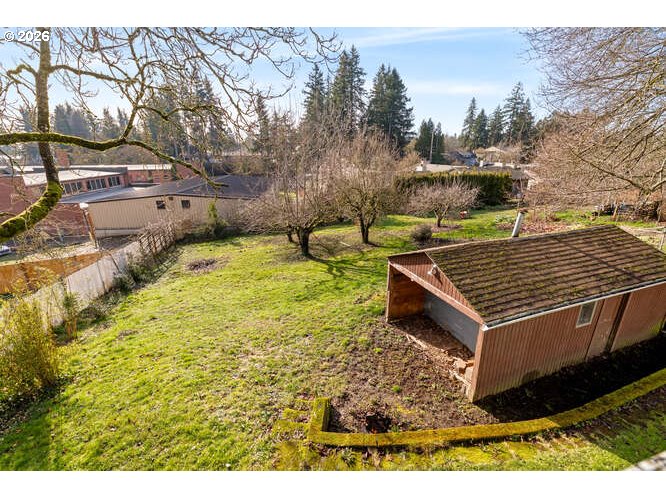 2738 Southwest Moss Street Portland, OR 97219 - Photo 29 of 46