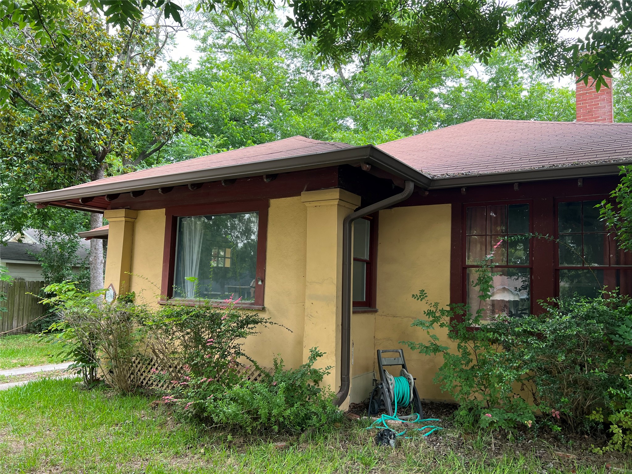 1016 North 3rd Street Temple, TX 76501 - Photo 2 of 29
