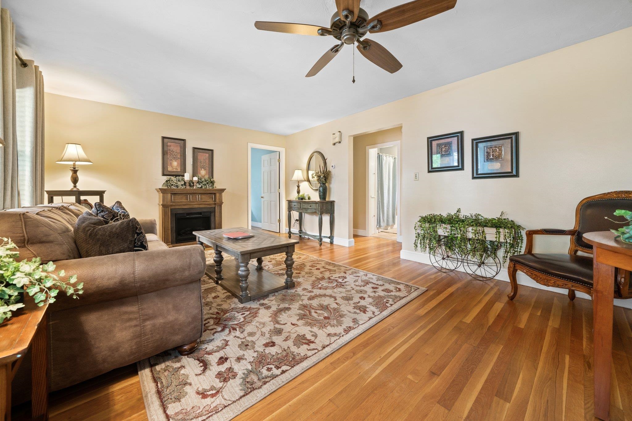 255 Reed Street Manchester, NH 03102 - Photo 8 of 40