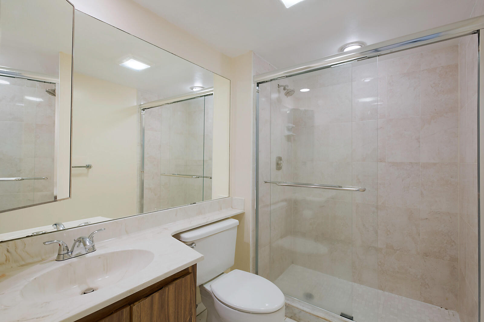 1919 19th Lane Greenacres, FL 33463 - Photo 12 of 25 Bathroom