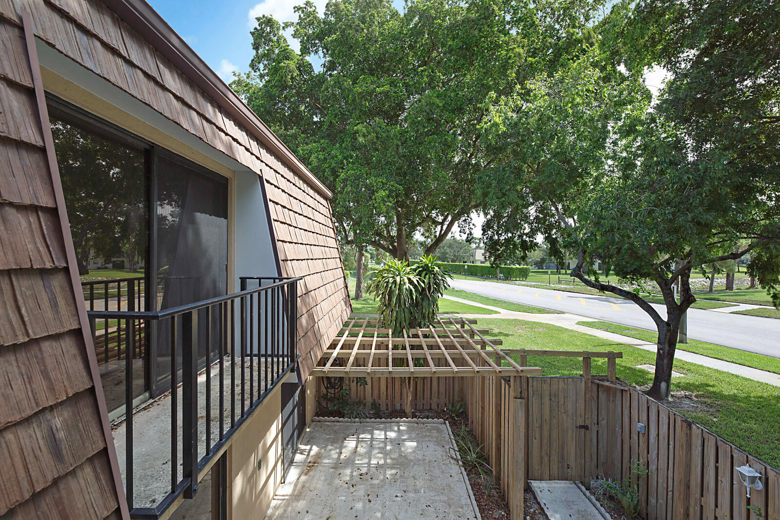 1919 19th Lane Greenacres, FL 33463 - Photo 20 of 25 Exterior