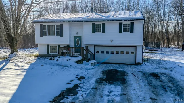 $265,000 | 3912 Pine Ridge Road, Lenox, NY 13032