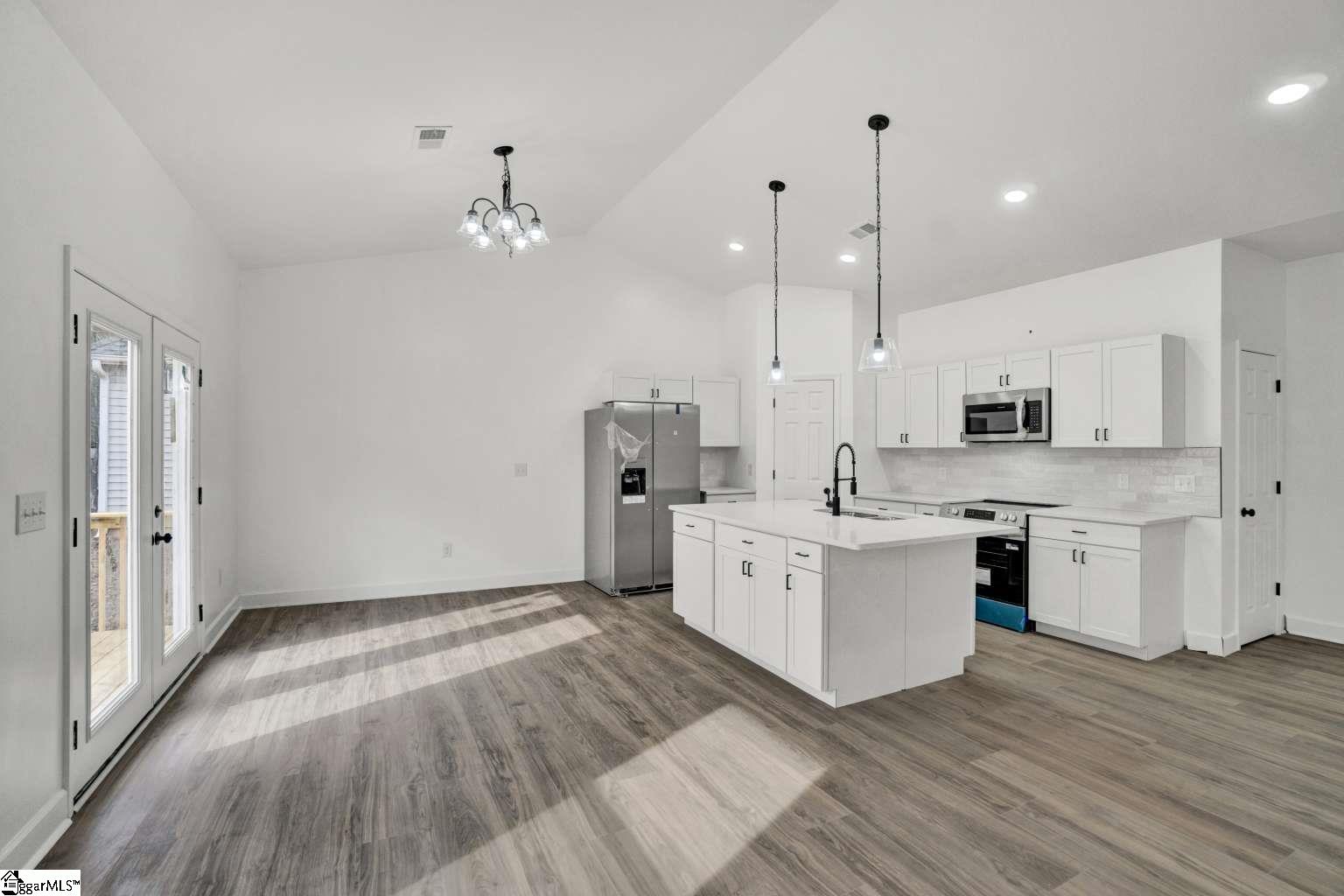 214 Streams Way Anderson, SC 29625 - Photo 4 of 10 Gallery Image 4