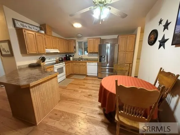 $359,000 | 805 Lemhi Avenue, Salmon, ID 83467
