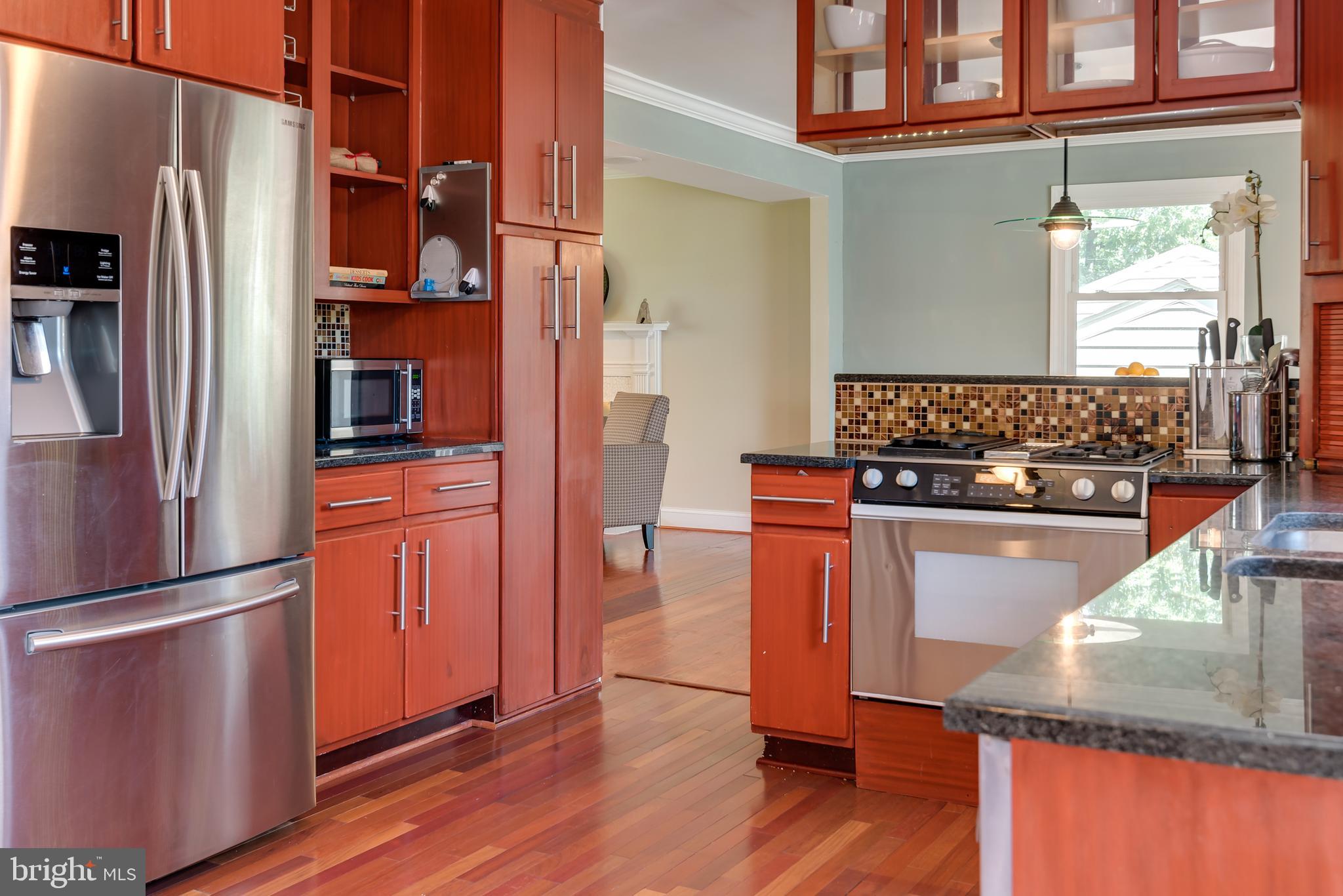 6209 Arkendale Road Alexandria, VA 22307 - Photo 8 of 41 Gallery Image 8