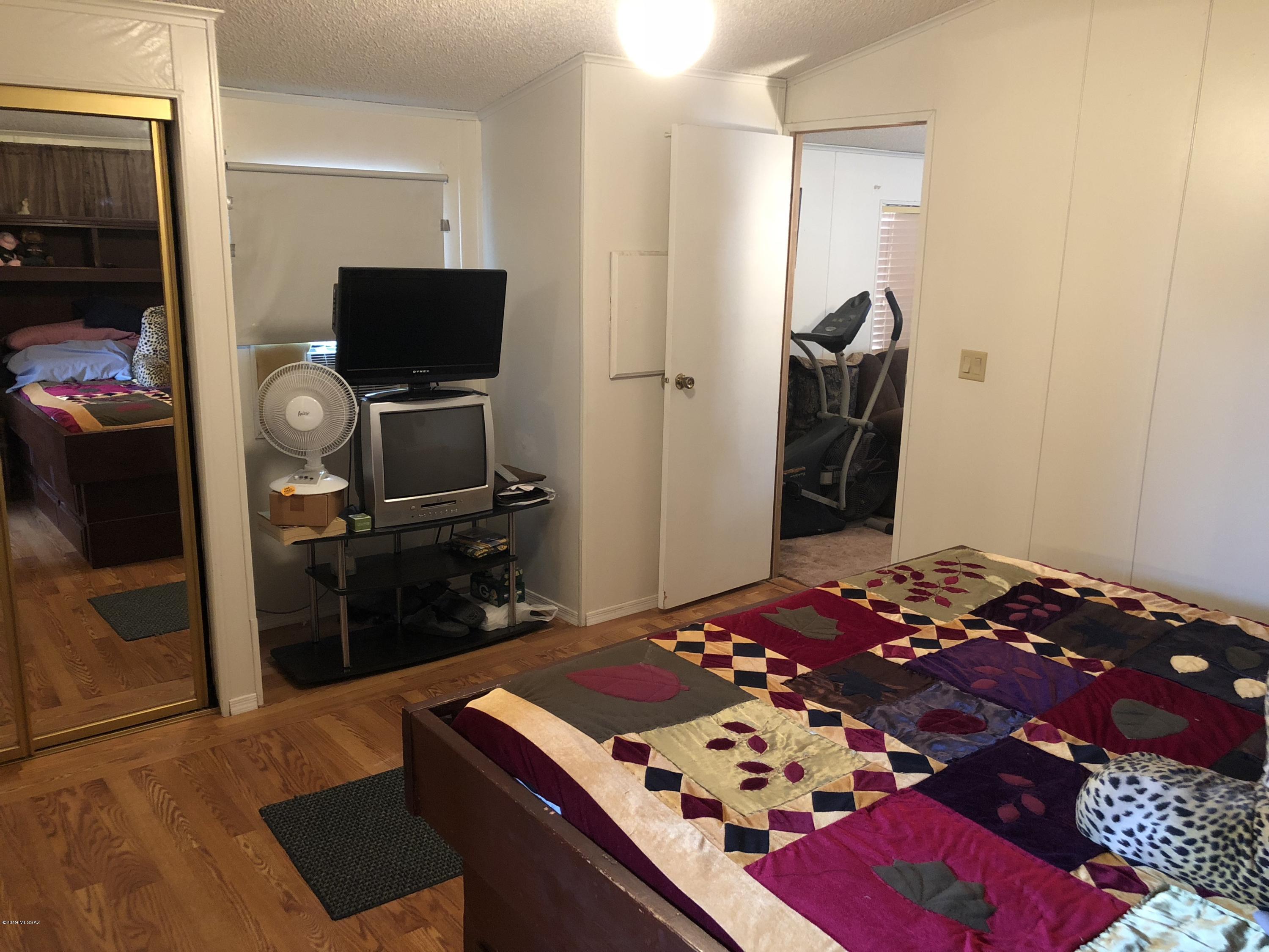 1111 East Limberlost Road, Unit 181 Tucson, AZ 85719 - Photo 11 of 20