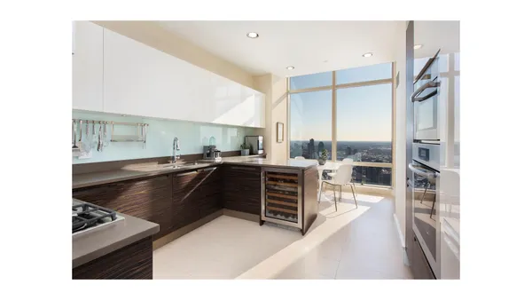 $30,000 | 845 United Nations Plaza, Unit 82B | Midtown East