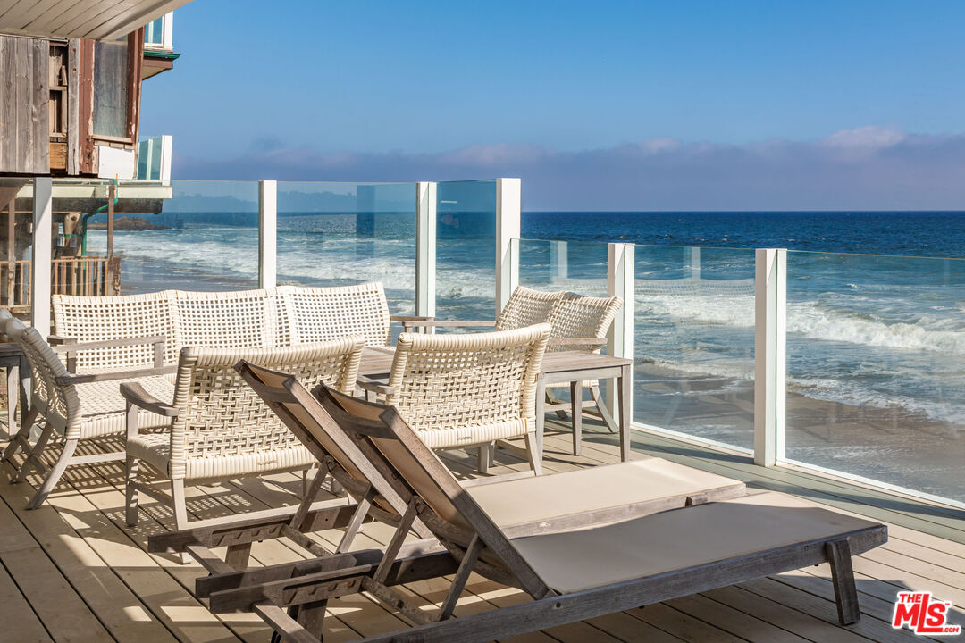 25212 Malibu Road Malibu, CA 90265 - Photo 9 of 44 Gallery Image 9