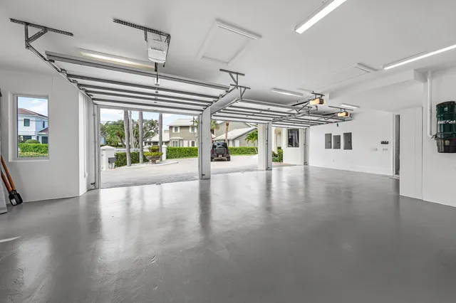 $8,499,000 | 978 Dogwood Drive, Delray Beach, FL 33483