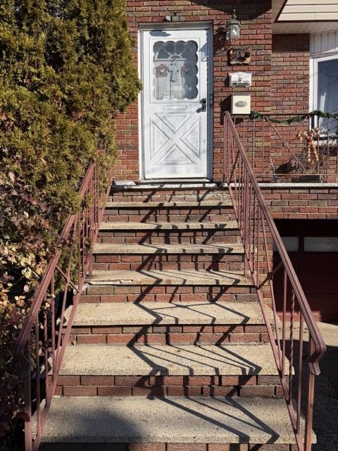 71 Linnet Street, Unit 2 Bayonne, NJ 07002 - Photo 2 of 34