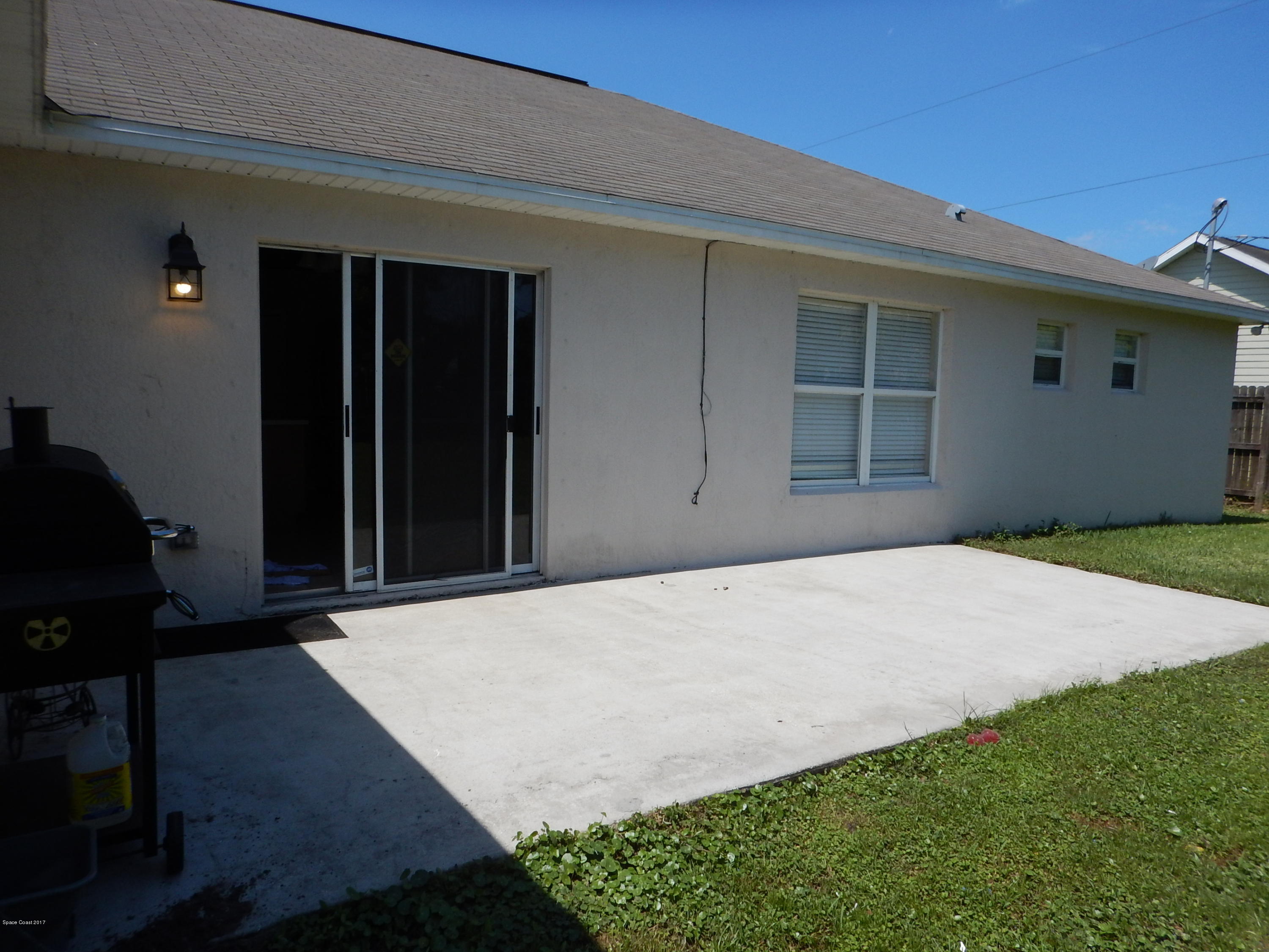 185 Benchor Road Northwest Palm Bay, FL 32907 - Photo 22 of 25 DSCN1185