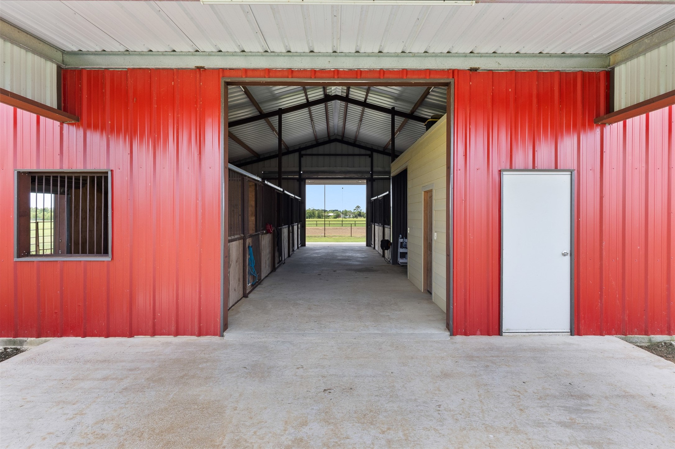 1402 Eagle Ferry Road Anahuac, TX 77514 - Photo 34 of 50 Gallery Image 34