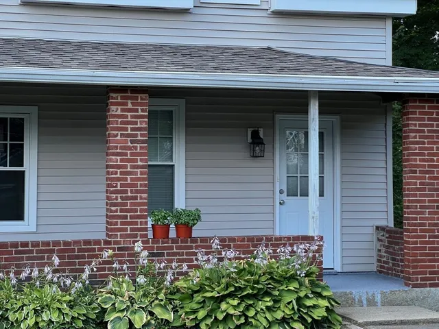 $3,400 | 5 Tibbetts Street, Unit R, Natick, MA 01760