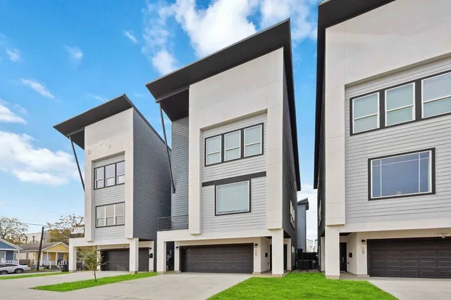 $3,200 | 705 Gregg Street, Houston, TX 77020