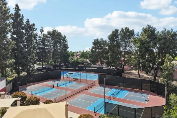 $599,900 | 2077 Lakeridge Circle, Unit 104, Chula Vista, CA 91913