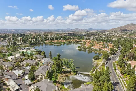 $599,900 | 2077 Lakeridge Circle, Unit 104, Chula Vista, CA 91913