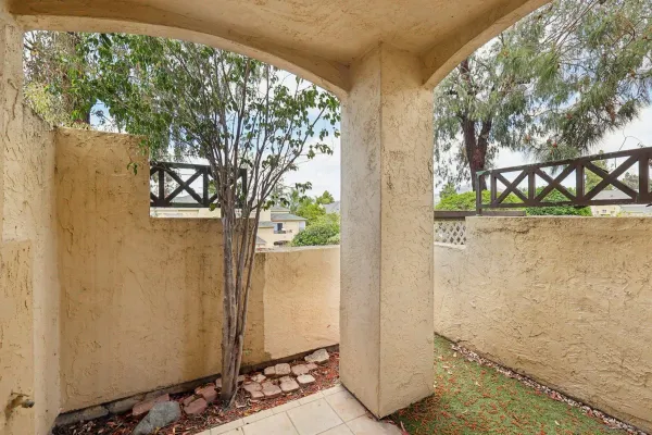 $599,900 | 2077 Lakeridge Circle, Unit 104, Chula Vista, CA 91913