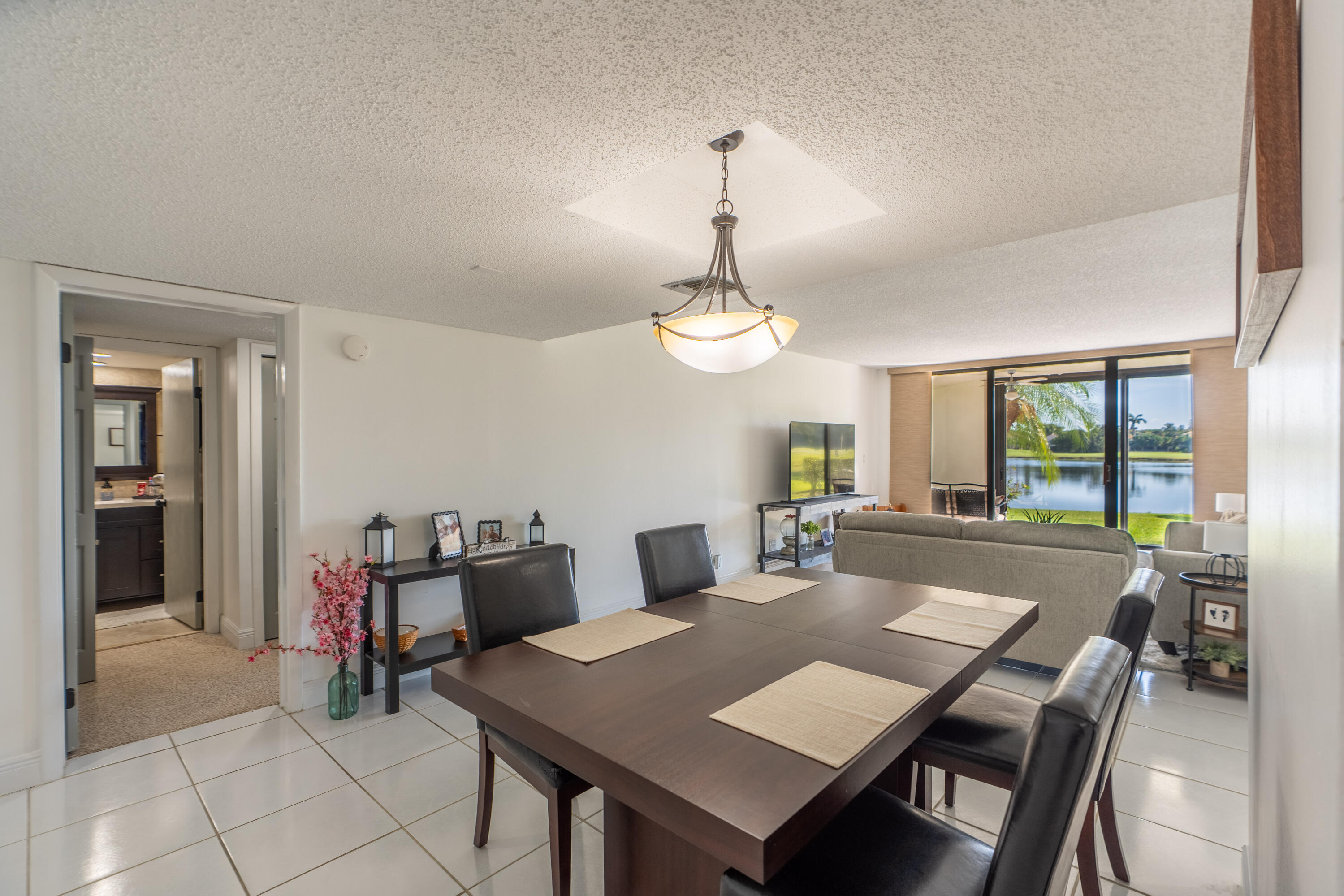 16401 Golf Club Road, Unit 113 Weston, FL 33326 - Photo 3 of 65 DSC01972
