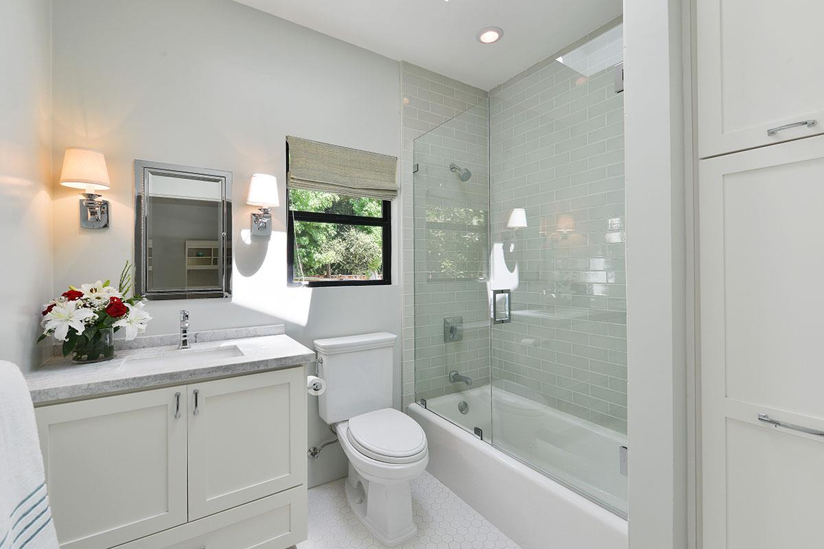 48 Gresham Lane Atherton, CA 94027 - Photo 17 of 39