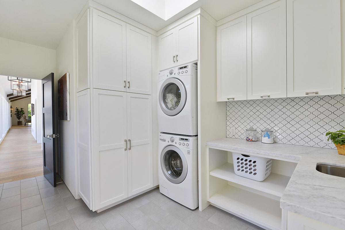 48 Gresham Lane Atherton, CA 94027 - Photo 26 of 39