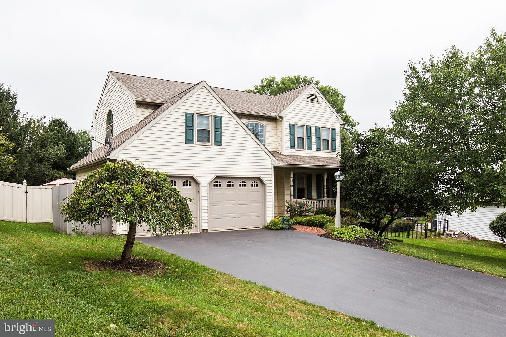 22 Round House Drive Lititz, PA 17543 - Photo 2 of 59 Gallery Image 2