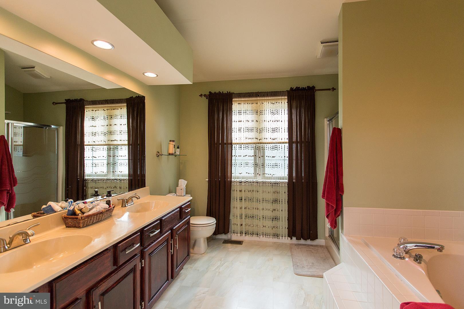 22 Round House Drive Lititz, PA 17543 - Photo 33 of 59 Gallery Image 33