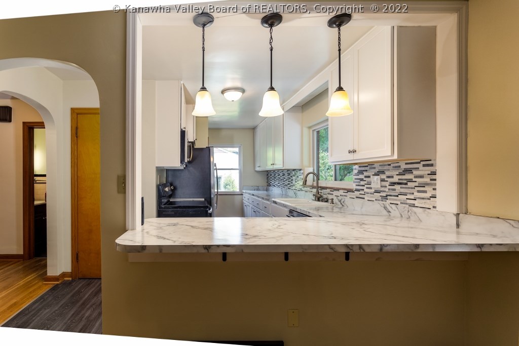 848 Chappell Road Charleston, WV 25304 - Photo 15 of 29 Gallery Image 15