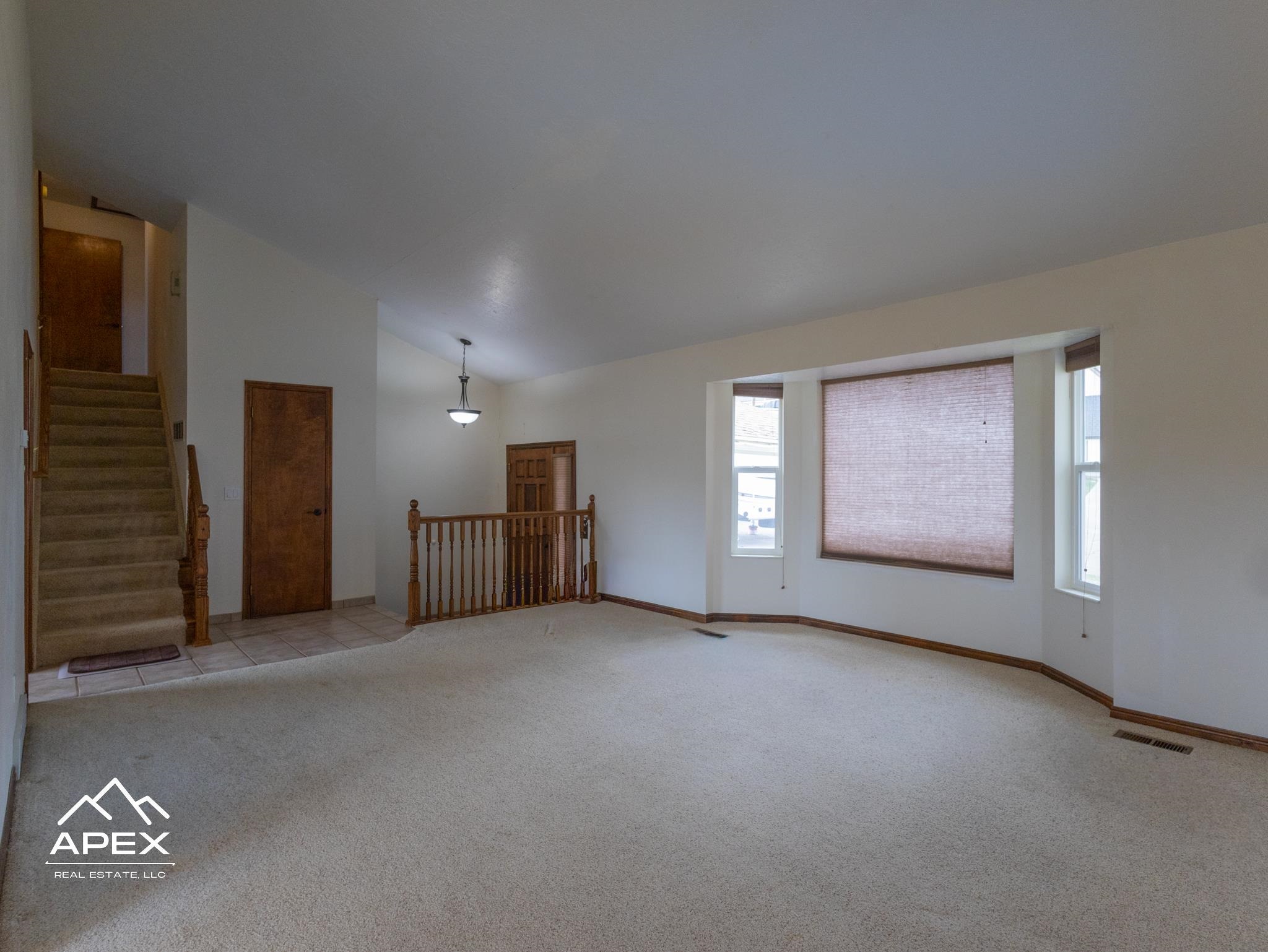 155 Spring Brook Drive Evanston, WY 82930 - Photo 7 of 34