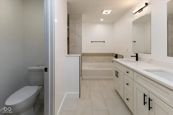 $479,000 | 630 Mill Spring Drive, Coatesville, IN 46121