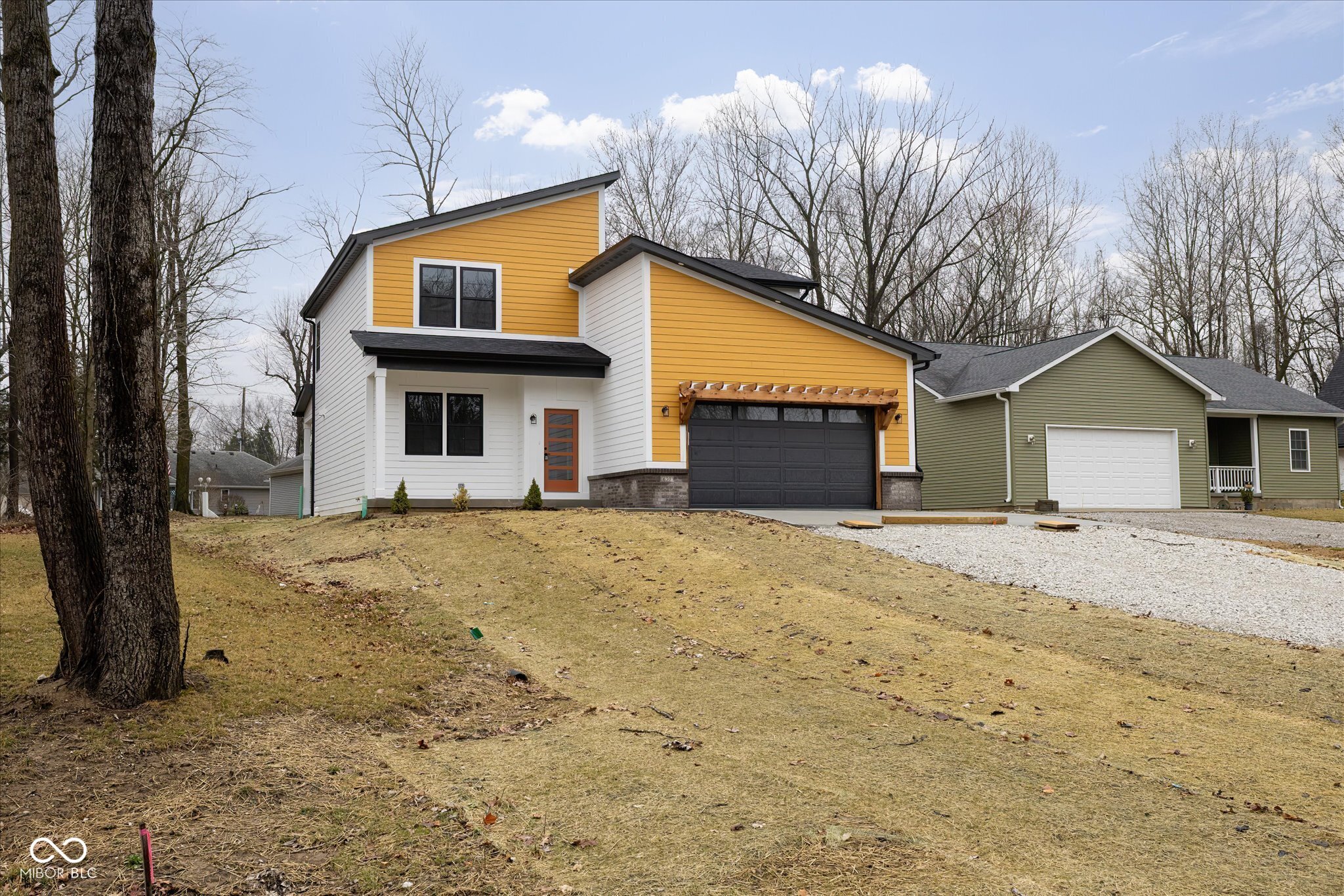 630 Mill Spring Drive Coatesville, IN 46121 - Photo 2 of 26