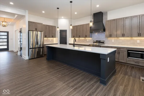 $479,000 | 630 Mill Spring Drive, Coatesville, IN 46121