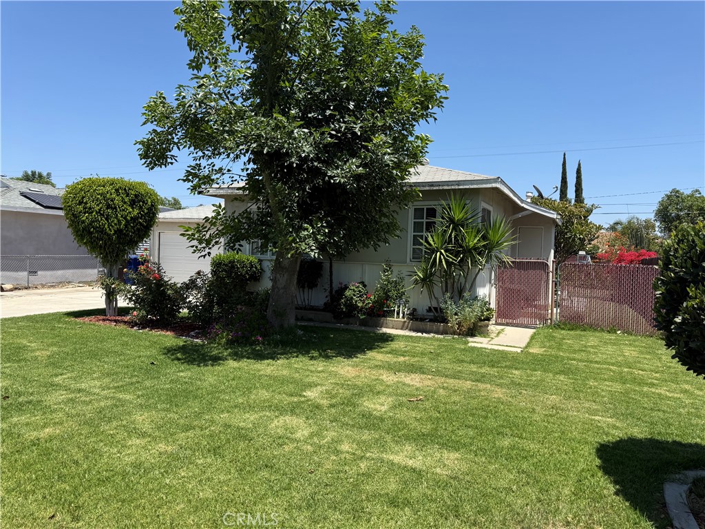 4547 Jones Avenue Riverside, CA 92505 - Photo 5 of 43
