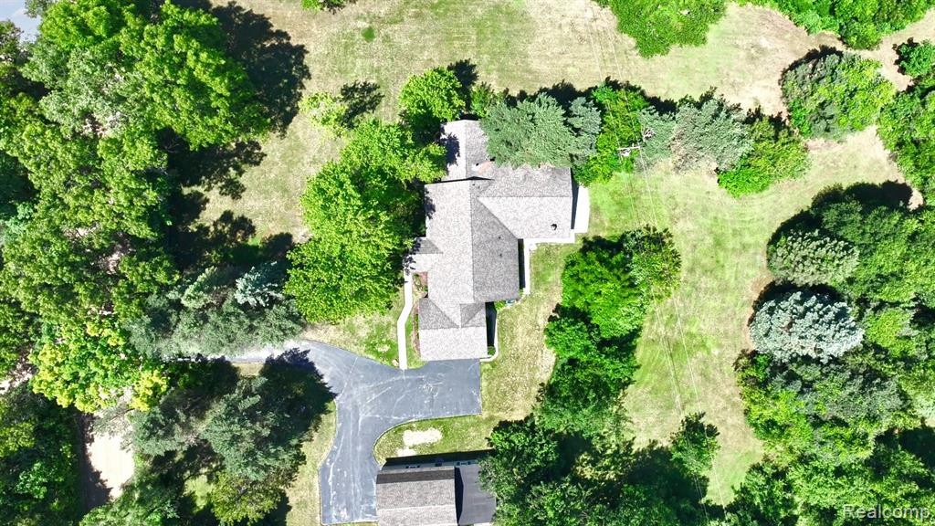 5370 Whipple Lake Road Clarkston, MI 48348 - Photo 47 of 51