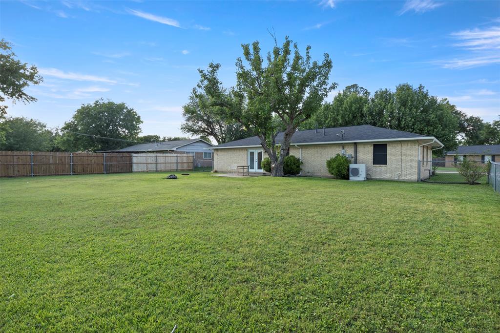 106 Wayne Street Sanger, TX 76266 - Photo 23 of 25