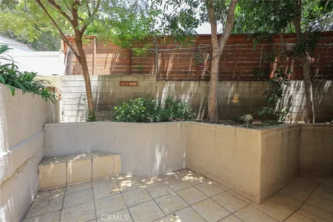 $699,800 | 2743 Montrose Avenue, Unit 110, Montrose, CA 91020