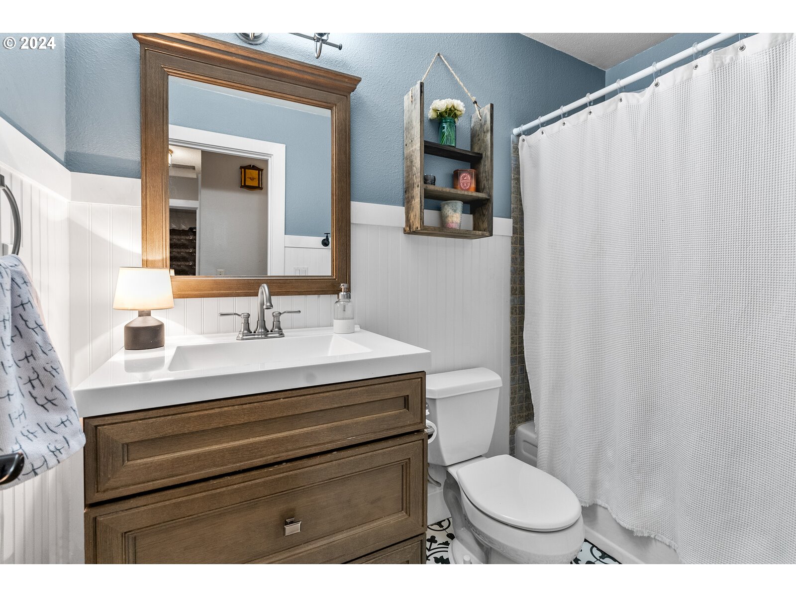 18665 Southwest Hart Road Beaverton, OR 97007 - Photo 14 of 33 Gallery Image 14