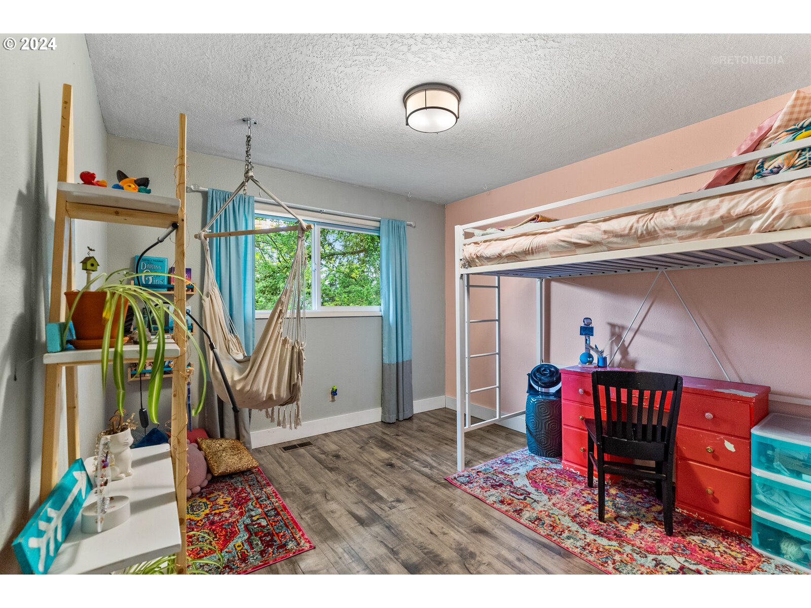 18665 Southwest Hart Road Beaverton, OR 97007 - Photo 15 of 33 Gallery Image 15