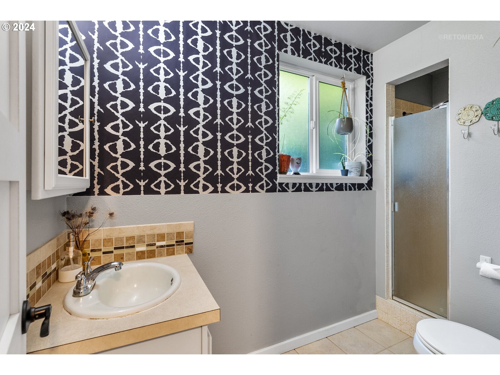 18665 Southwest Hart Road Beaverton, OR 97007 - Photo 20 of 33 Gallery Image 20