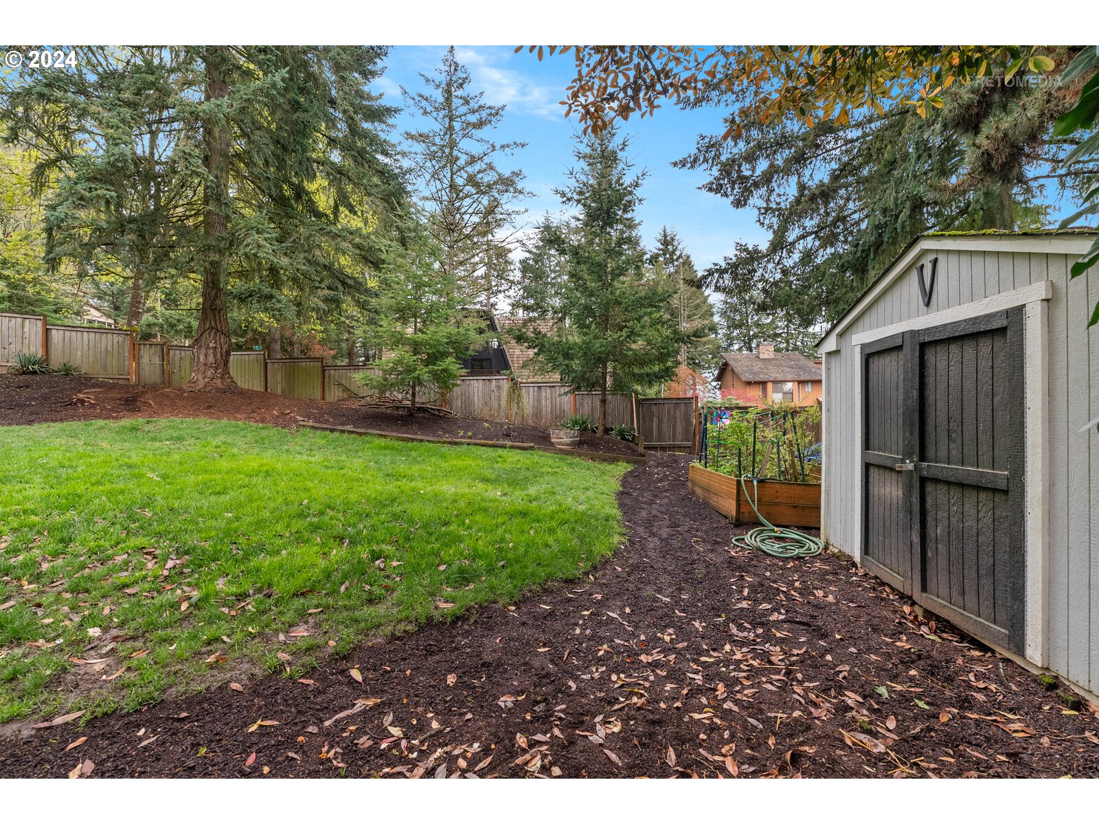 18665 Southwest Hart Road Beaverton, OR 97007 - Photo 24 of 33 Gallery Image 24