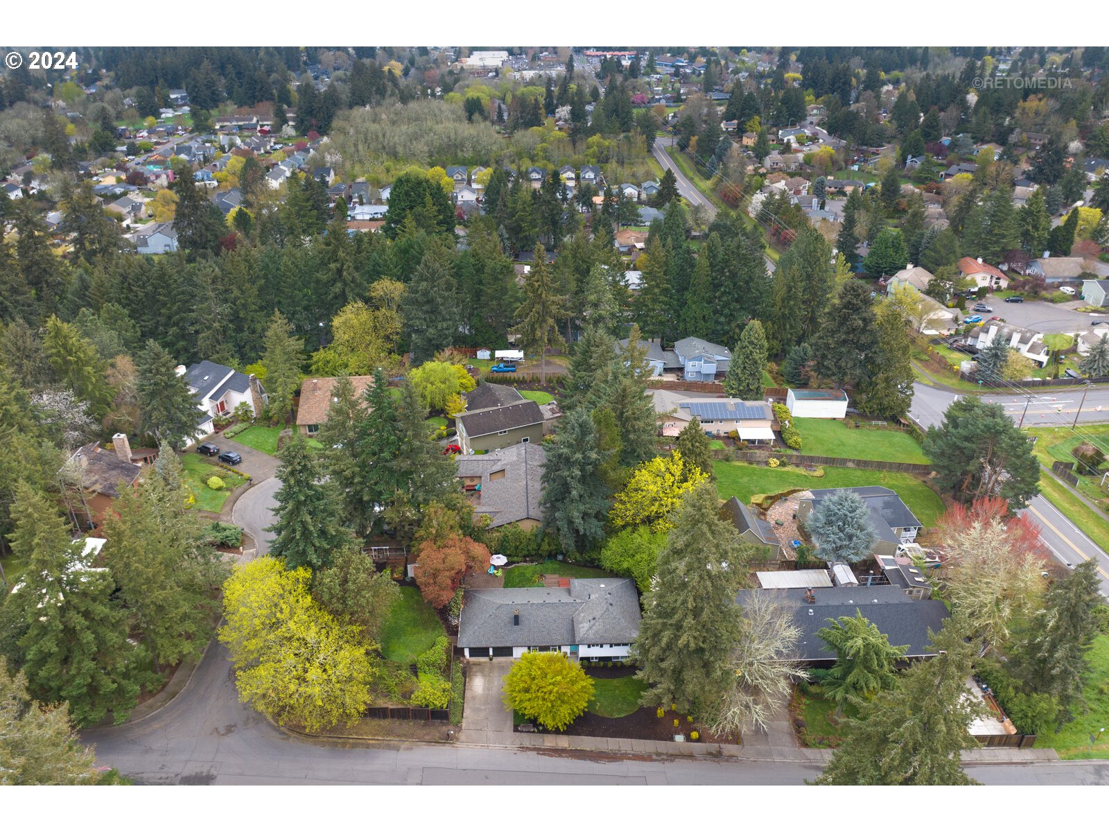18665 Southwest Hart Road Beaverton, OR 97007 - Photo 29 of 33 Gallery Image 29