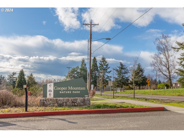 18665 Southwest Hart Road Beaverton, OR 97007 - Photo 31 of 33 Gallery Image 31