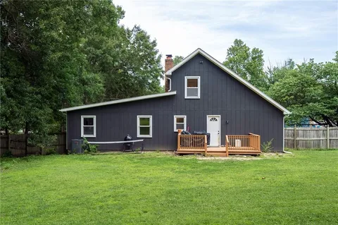 $410,000 | 124 Johnson Road, Liberty, MO 64068