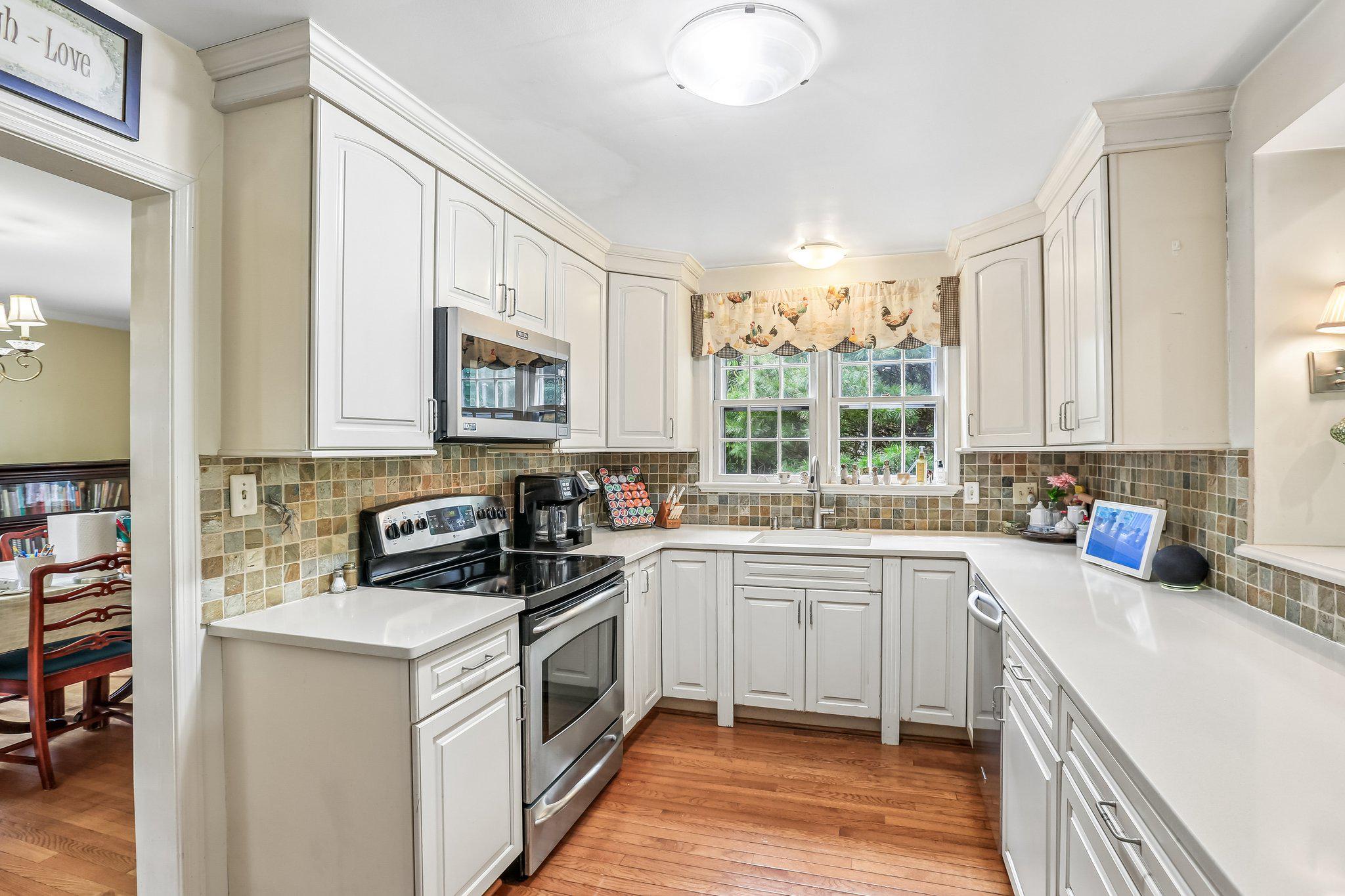 221 Patuxent Road Laurel, MD 20707 - Photo 8 of 33 Kitchen