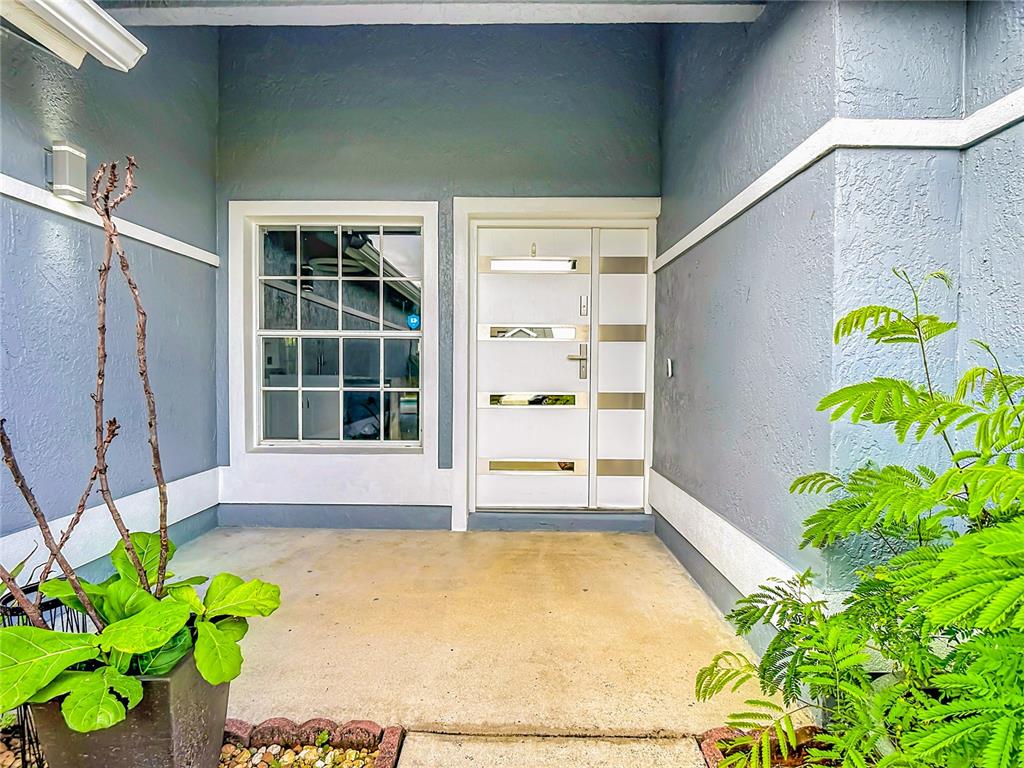 3247 Timucua Circle Orlando, FL 32837 - Photo 2 of 52