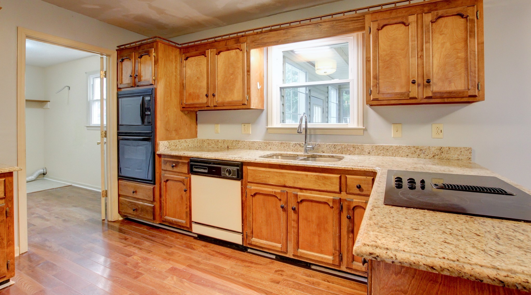 1369 West Rhett Butler Road Clarksville, TN 37042 - Photo 20 of 44 Gallery Image 20